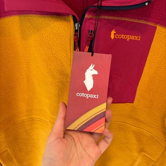 NWT Cotopaxi abrazo half zip up fleece in raspberry and amber - Picture 6 of 8